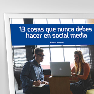 13 cosas que nunca debes hacer en social media. <p>En la actualidad, la labor del gestor de comunidades online se ha convertido en una potente y efectiva estrategia de comunicación y marketing. El gran libro del community manager explica cómo debe actuar el responsable de social media y establece los principios fundamentales de la gestión de la reputación de las marcas en internet, desde una visión juiciosa y ponderada de esta nueva profesión denominada community manager.<br />El autor, experto en redes sociales y empresa, describe las herramientas básicas para crear y gestionar una comunidad, profundiza en las principales plataformas existentes, proporciona útiles y sorprendentes consejos sobre cómo analizar los resultados obtenidos de las acciones emprendidas, y cómo reorientarlas según las necesidades. Además, ofrece prácticas estrategias y recursos para optimizar el trabajo del community manager, revela las fuentes de información de referencia y explica cómo realizar concursos, promociones y campañas de publicidad.<br />Este libro, con referencias a los muchos mitos de la profesión, ha sido elaborado de manera clara y sencilla como si fuera un extenso post del blog TreceBits que escribe el autor, web especializada en redes sociales y periodismo 2.0 que, tras cinco años de actividad, se ha convertido en un referente de la información sobre social media en lengua española, especialmente para las empresas y las marcas.</p>