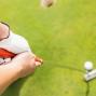 Apoyar el putt correctamente en el green. 
